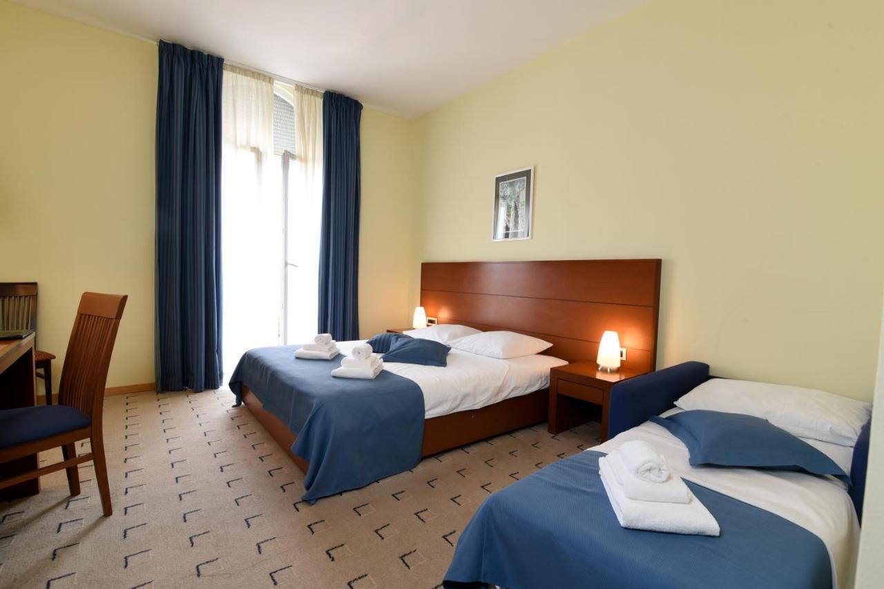לובראן Hotel Park מראה חיצוני תמונה